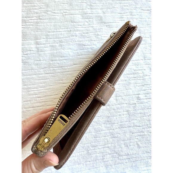 Fossil Bronze Brown Wallet - Picture 4 of 8